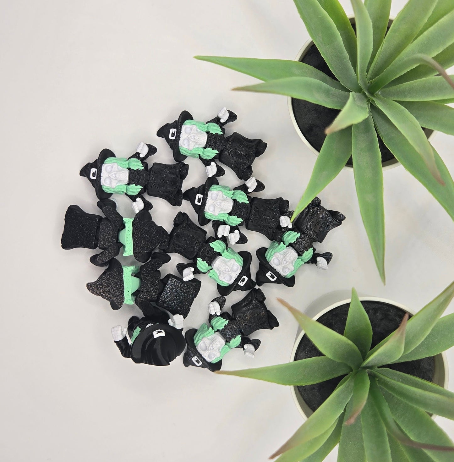 Skeleton Witch Fidget Character