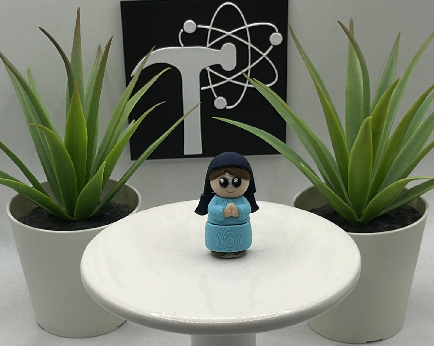 Mary Fidget Character