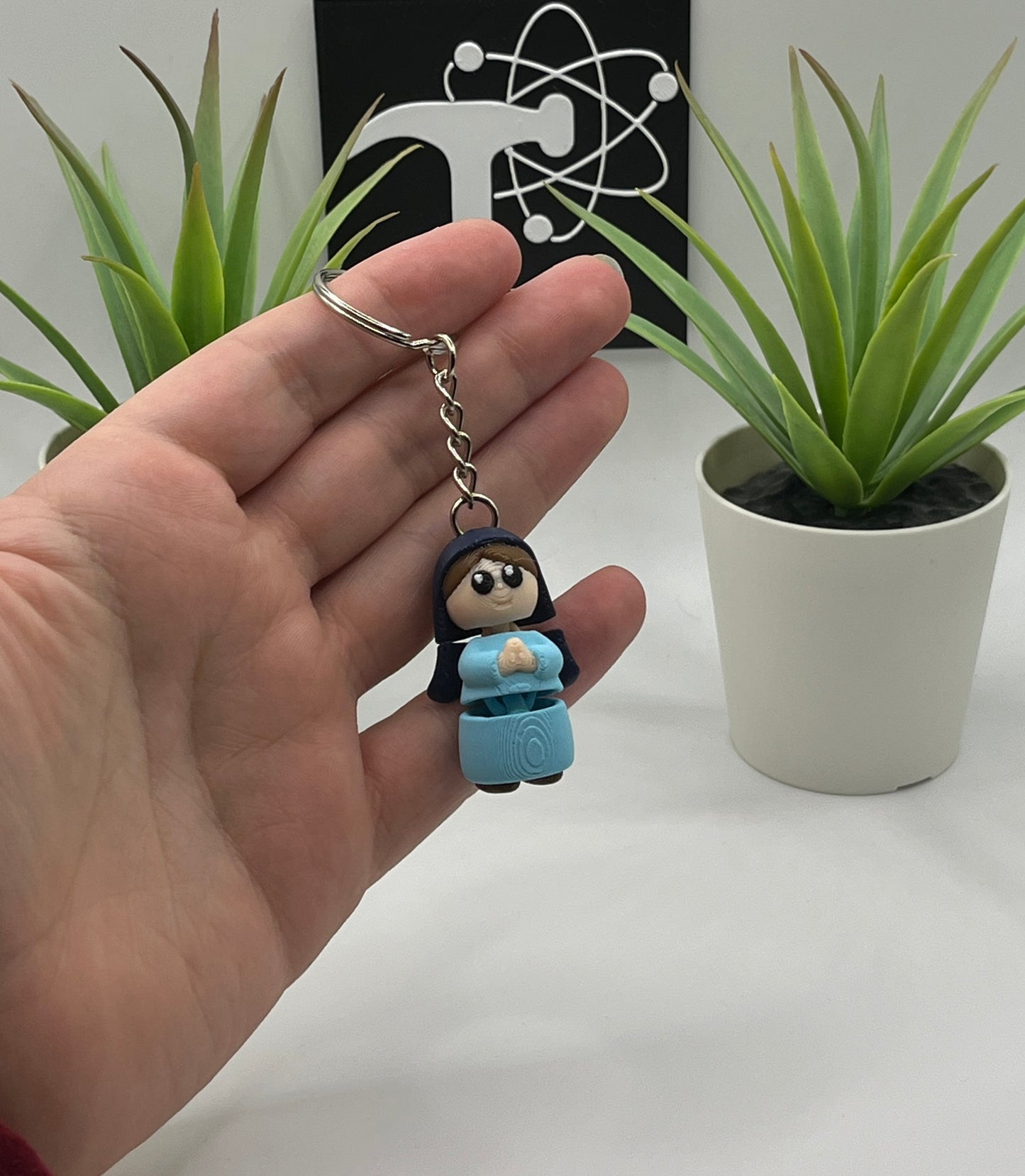 Mary Fidget Character