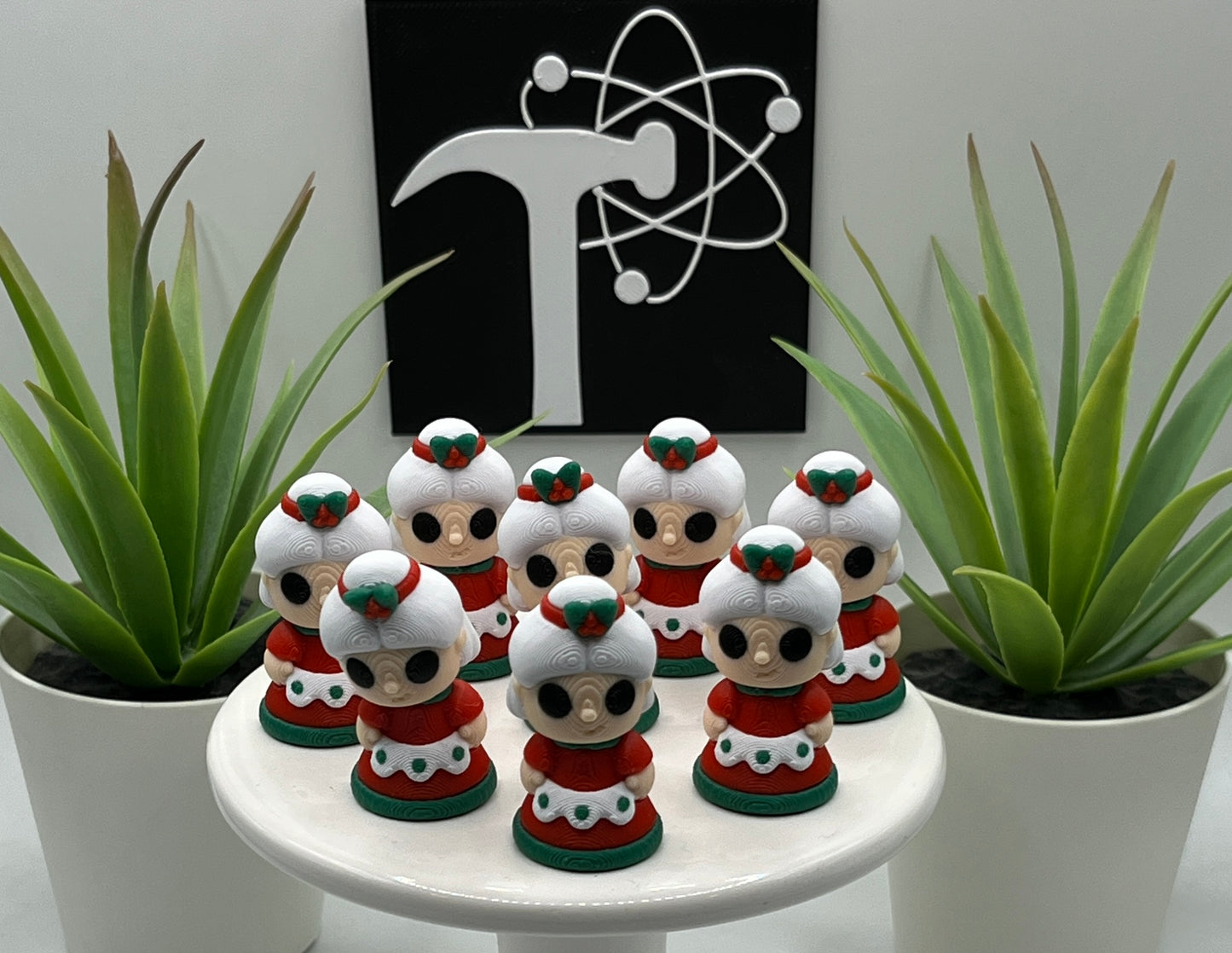 Mrs. Claus Fidget Character