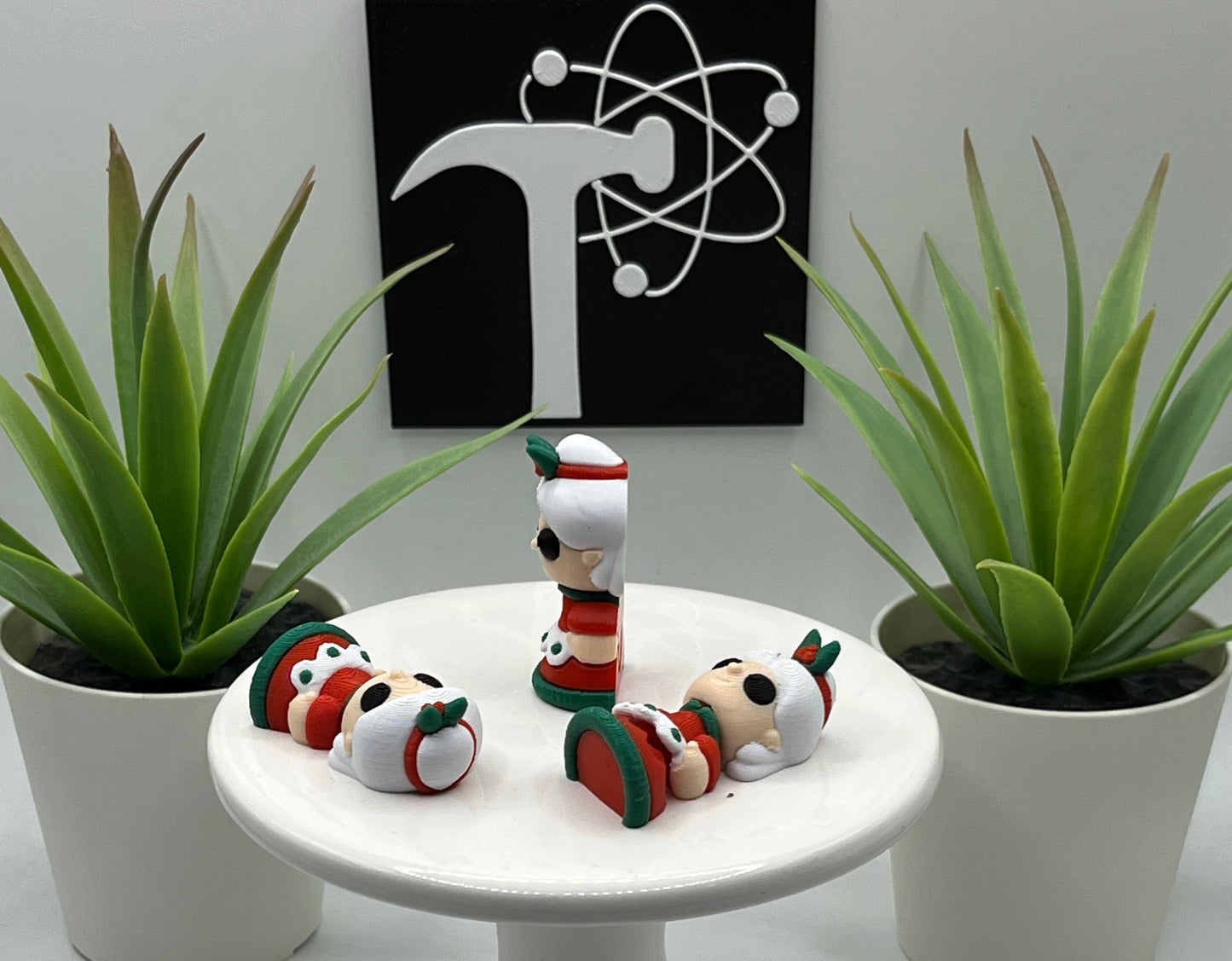 Mrs. Claus Fidget Character