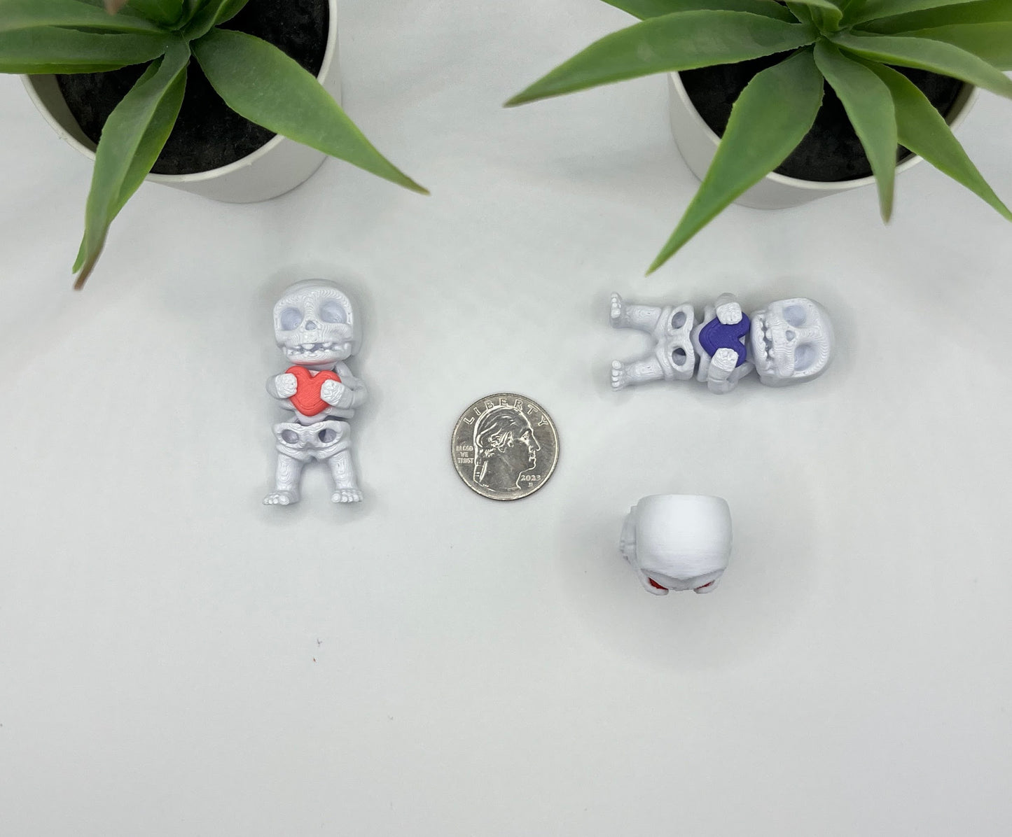 Heart Skeleton Fidget Character